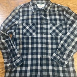 Urban Pipeline Black and Gray Casual Button Down Shirt